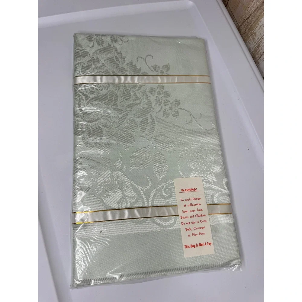 Vintage Damask Set Cotton Rayon Tablecloth‎ 4 Napkins Imported Japan